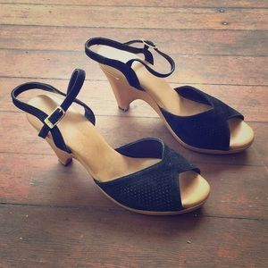 Vintage 1970s platform wedges, 8.5